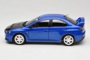 Mitsubishi Lancer Evolution X Blå OEM 1:18 MLE01 Metal — billede 4 af 8