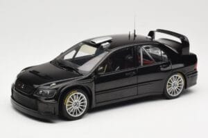 Mitsubishi Lancer Evolution WRC Plain Body Sort AUTOart 1:18 80528 Metal