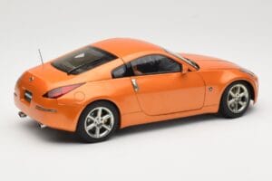 Nissan 350Z Z33 Sunset Orange AUTOart 1:18 77312 Metal — billede 3 af 8