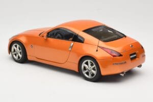 Nissan 350Z Z33 Sunset Orange AUTOart 1:18 77312 Metal — billede 7 af 8