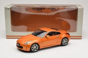 Nissan 350Z Z33 Sunset Orange AUTOart 1:18 77312 Metal — billede 8 af 8