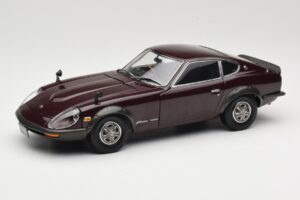Nissan Fairlady 240Z-G S30 Bordeauxrød Kyosho 1:18 08212M Metal