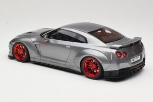 Nissan GT-R R35 Prior Design Grå GT Spirit 1:18 GT243 Resin — billede 5 af 6
