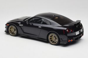 Nissan GT-R R35 Takumi Edition Midnight Purple GT Spirit 1:18 GT932 Resin — billede 5 af 6