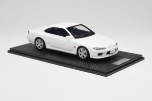 Nissan Silvia S15 Spec-S Hvid Cracked Plexi One Model 1:18 REMC034 Metal — billede 4 af 7