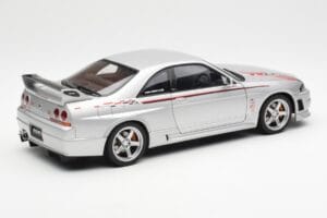 Nissan Skyline GT-R R33 R-Tune Sølv AUTOart 1:18 77326 Metal — billede 3 af 8