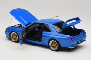 Nissan Skyline GT-R R32 V-Spec II Tuned Blå AUTOart 1:18 77415 Metal — billede 5 af 8