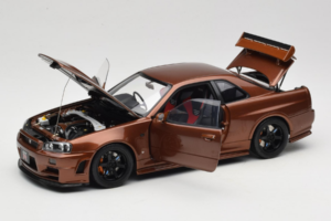 Nissan Skyline GT-R R34 Customized Metallic Bronze MotorHelix 1:18 M83414 Metal — billede 2 af 8