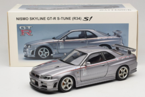 Nissan Skyline GT-R R34 Nismo S-Tune Sølv AUTOart 1:18 77358 Metal — billede 8 af 8
