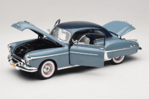 Oldsmobile 88 Blå Grease Auto World 1:18 AWSS103/06 Metal — billede 2 af 8