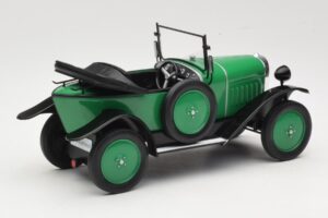 Opel 4 PS Laubfrosch Grøn MCG 1:18 MCG18050 Metal — billede 2 af 6