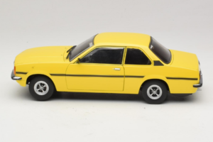 Opel Ascona B SR Gul Ridset Forende Sun Star 1:18 5384 Metal — billede 5 af 9