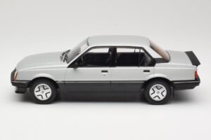 Opel Ascona C SR Sølv MCG 1:18 MCG18460 Metal — billede 3 af 6