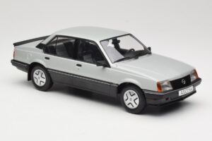 Opel Ascona C SR Sølv MCG 1:18 MCG18460 Metal — billede 4 af 6