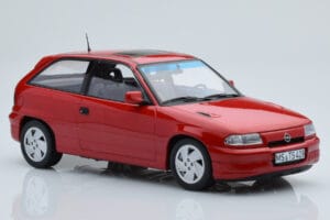 Opel Astra F GSi Rød Norev 1:18 183672 Metal — billede 4 af 6