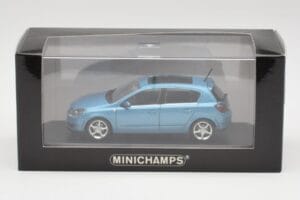 Opel Astra H Lyseblå Minichamps 1:43 400043001 Metal — billede 4 af 4