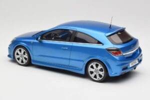 Opel Astra H OPC Arden Blue Otto 1:18 OT473 Resin — billede 5 af 6
