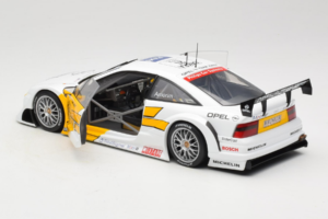 Opel Calibra V6 #21 N. Amorim DTM 1995 UT Models 1:18 180954221 Metal — billede 5 af 8