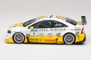 Opel Astra V8 Coupe #7 M. Reuter DTM 2000 Action 1:18 AC8004807 Metal — billede 4 af 8
