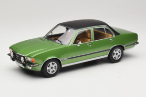 Opel Commodore B Grøn MCG 1:18 MCG18565 Metal