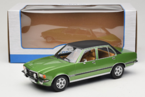 Opel Commodore B Grøn MCG 1:18 MCG18565 Metal — billede 6 af 6