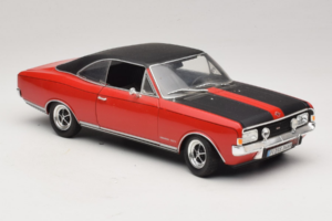 Opel Commodore GS/E Rød Revell 1:18 8826 Metal — billede 6 af 8