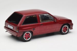 Opel Corsa A Custom Rød MCG 1:18 MCG18433 Metal — billede 2 af 6