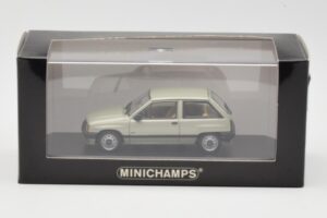 Opel Corsa A Swing Grøn Minichamps 1:43 400045002 Metal — billede 4 af 4