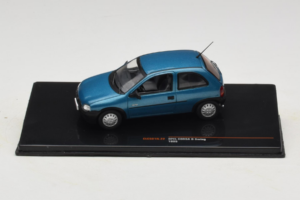 Opel Corsa B Swing Blå IXO 1:43 CLC581N Metal