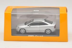 Opel Coupe Bertone Sølv Minichamps 1:43 B24910027 Metal — billede 4 af 4