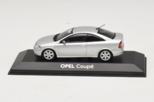 Opel Coupe Bertone Sølv Minichamps 1:43 B24910027 Metal