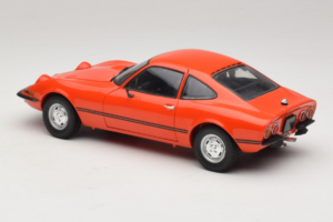 Opel GT/J Rød Minichamps 1:18 180049028 Metal — billede 7 af 8
