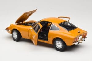 Opel GT Okker Minichamps 1:18 180049031 Metal — billede 5 af 8