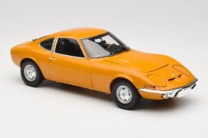 Opel GT Okker Minichamps 1:18 180049031 Metal — billede 6 af 8