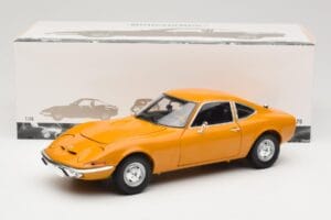 Opel GT Okker Minichamps 1:18 180049031 Metal — billede 8 af 8