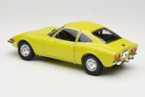 Opel GT Gul Minichamps 1:18 180049032 Metal — billede 7 af 8