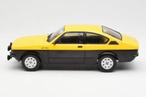 Opel Kadett C GT/E Sort Gul MCG 1:18 MCG18190 Metal — billede 3 af 6