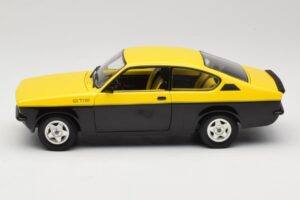 Opel Kadett C GT/E Gul & Sort Minichamps 1:18 180045521 Metal — billede 4 af 8