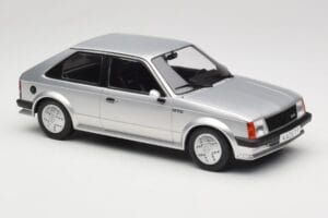 Opel Kadett D GTE Sølv MCG 1:18 MCG18533 Metal — billede 4 af 6