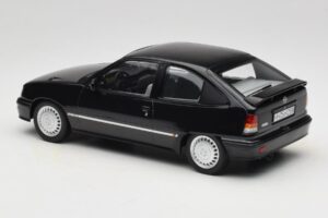Opel Kadett E GSi Sort Metallic Helmut Schmidt Norev 1:18 183617 Metal — billede 5 af 6
