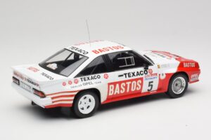 Opel Manta 400 #5 G. Colsoul Rally Ypres 1985 IXO 1:18 18RMC134 Metal — billede 2 af 6