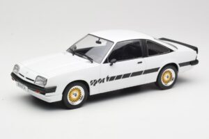 Opel Manta B Sport Hvid MCG 1:18 MCG18237 Metal