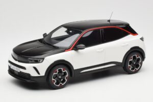 Opel Mokka-E GS Line Jada Hvid Otto 1:18 OT1045 Resin