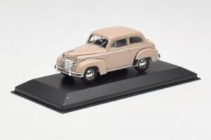 Opel Olympia A Beige Minichamps 1:43 430040404 Metal — billede 2 af 4