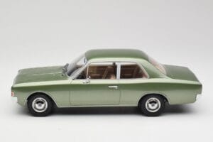 Opel Rekord C Green Metallic Minichamps 1:18 107047000 Resin — billede 3 af 6