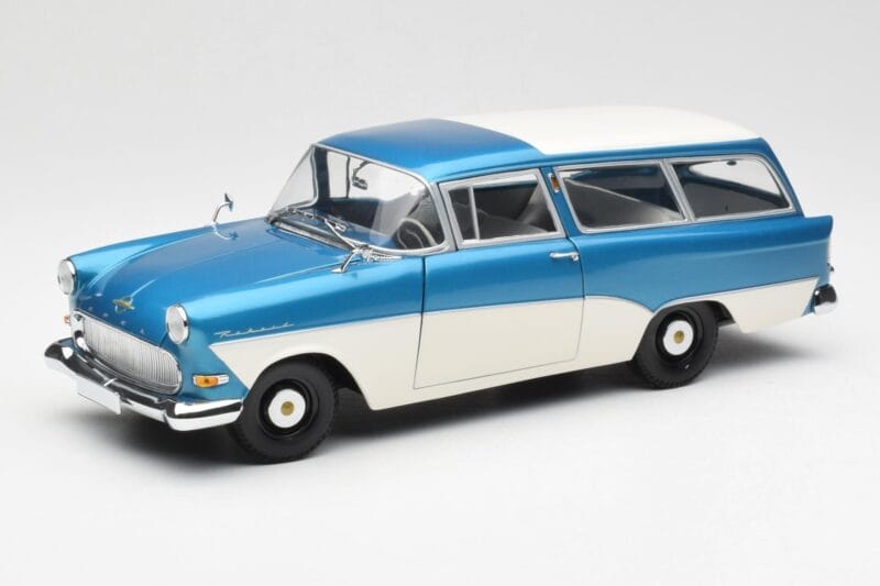 Opel Rekord P1 Caravan Blå Metallic Minichamps 1:18 180043210 Metal