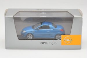 Opel Tigra Twin Top Blå Minichamps 1:43 919084 Metal — billede 4 af 4