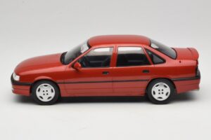 Opel Vectra A 2000 16V Mørkrød MCG 1:18 MCG18461 Metal — billede 3 af 6