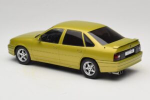 Opel Vectra A 2000 16V Gul MCG 1:18 MCG18463 Metal — billede 5 af 6