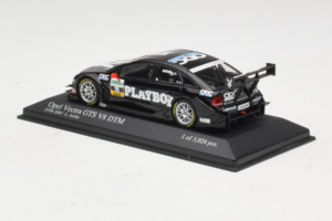 Opel Vectra GTS V8 #11 Playboy L. Aiello DTM 2005 Minichamps 1:43 436054611 Metal — billede 3 af 4
